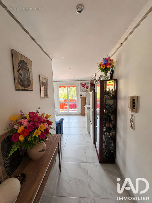 Photo 6 - Appartement à VALLAURIS