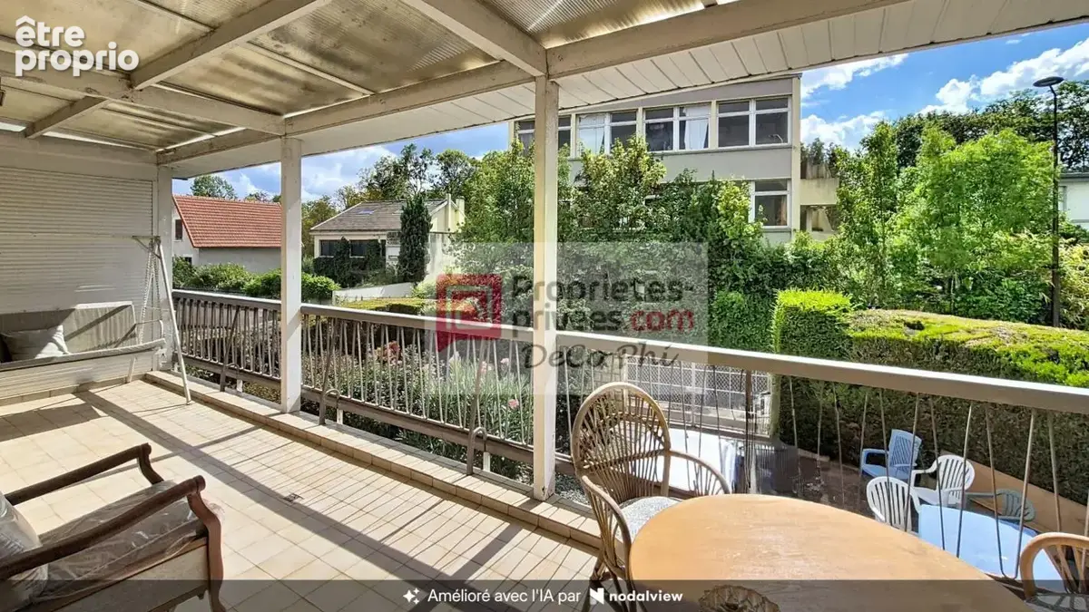 Maison  jardin & terrasse  6 pièces  106 m2 (236 m2 au sol)  Versailles Montreuil - photo 2