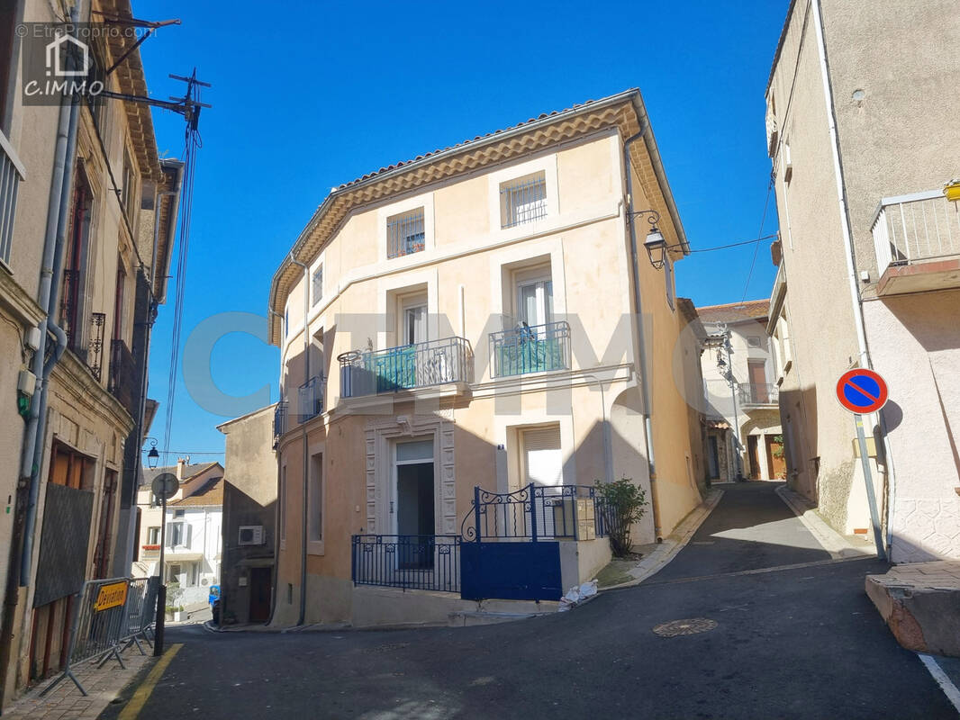 Appartement à CORNEILHAN