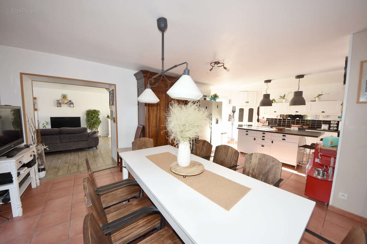 Maison à GINESTAS