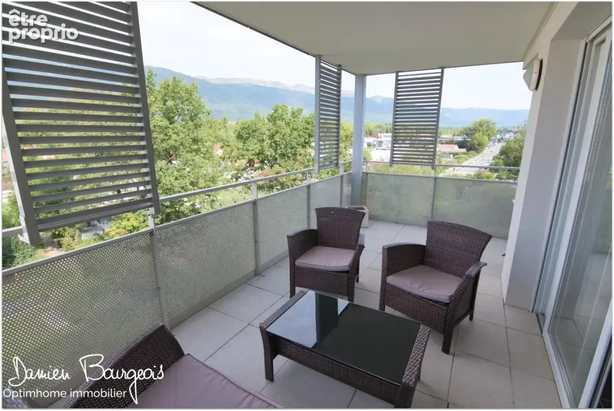 T3 avec terrasse, vue sur le Jura et garage - photo 2