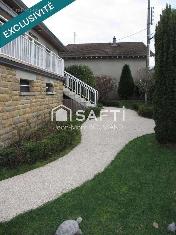 Photo 2 - Maison à CHAUFFAILLES