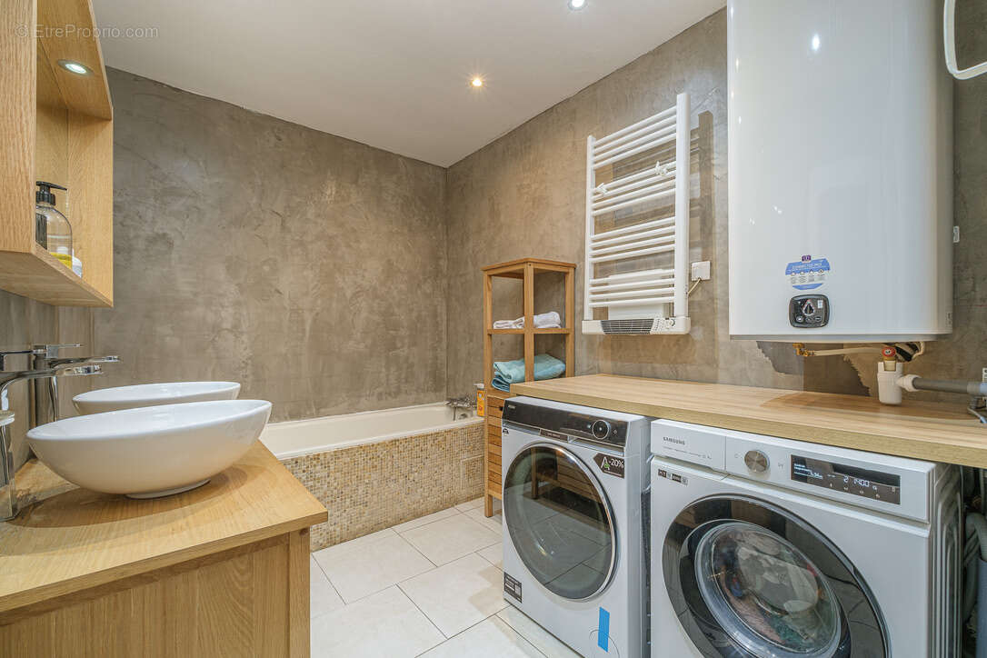 Maison à MARSEILLE-8E