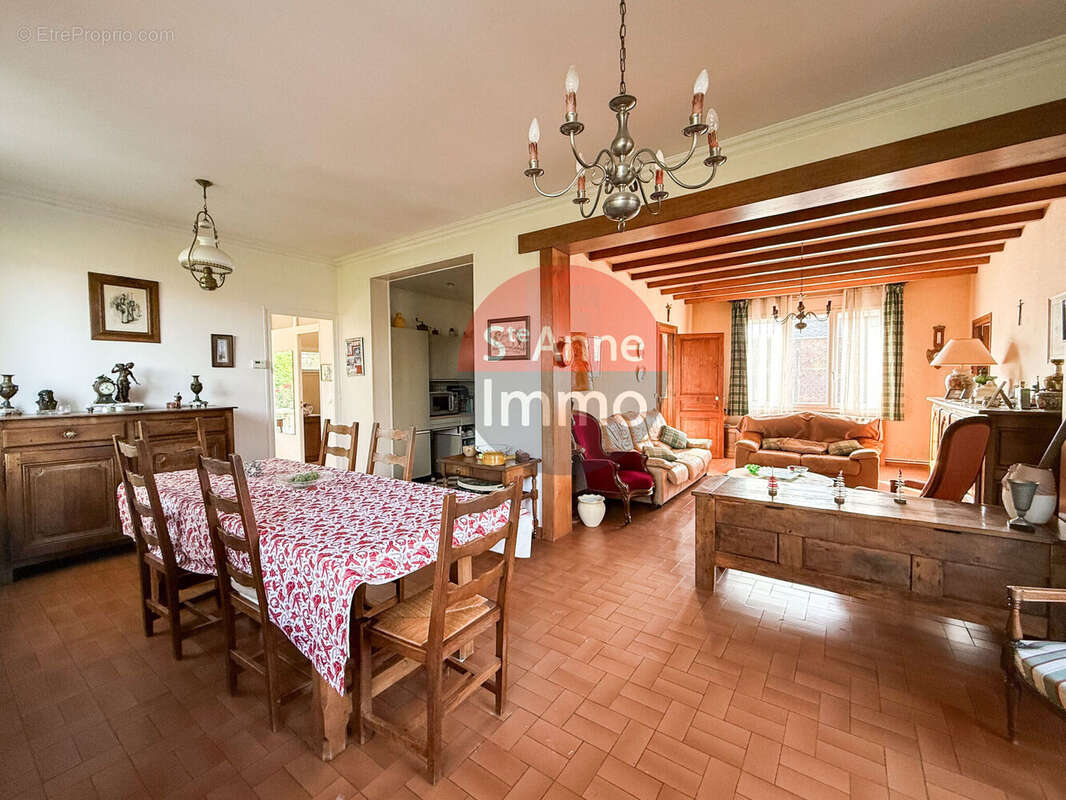 Photo 3 - Maison à ROYE