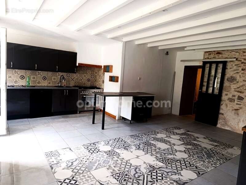 Maison à MOUILLERON-EN-PAREDS