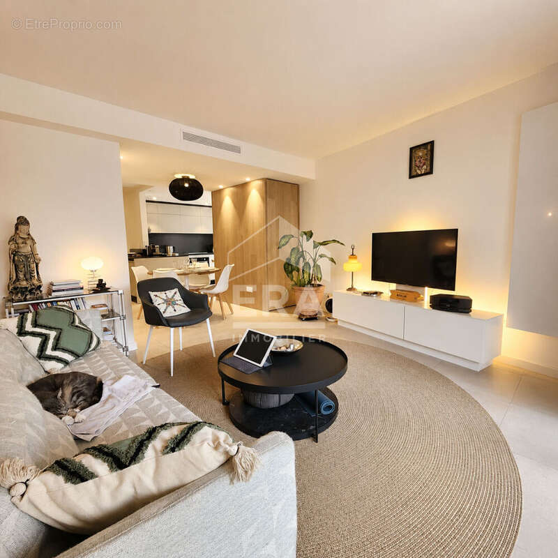 Appartement à LE CANNET