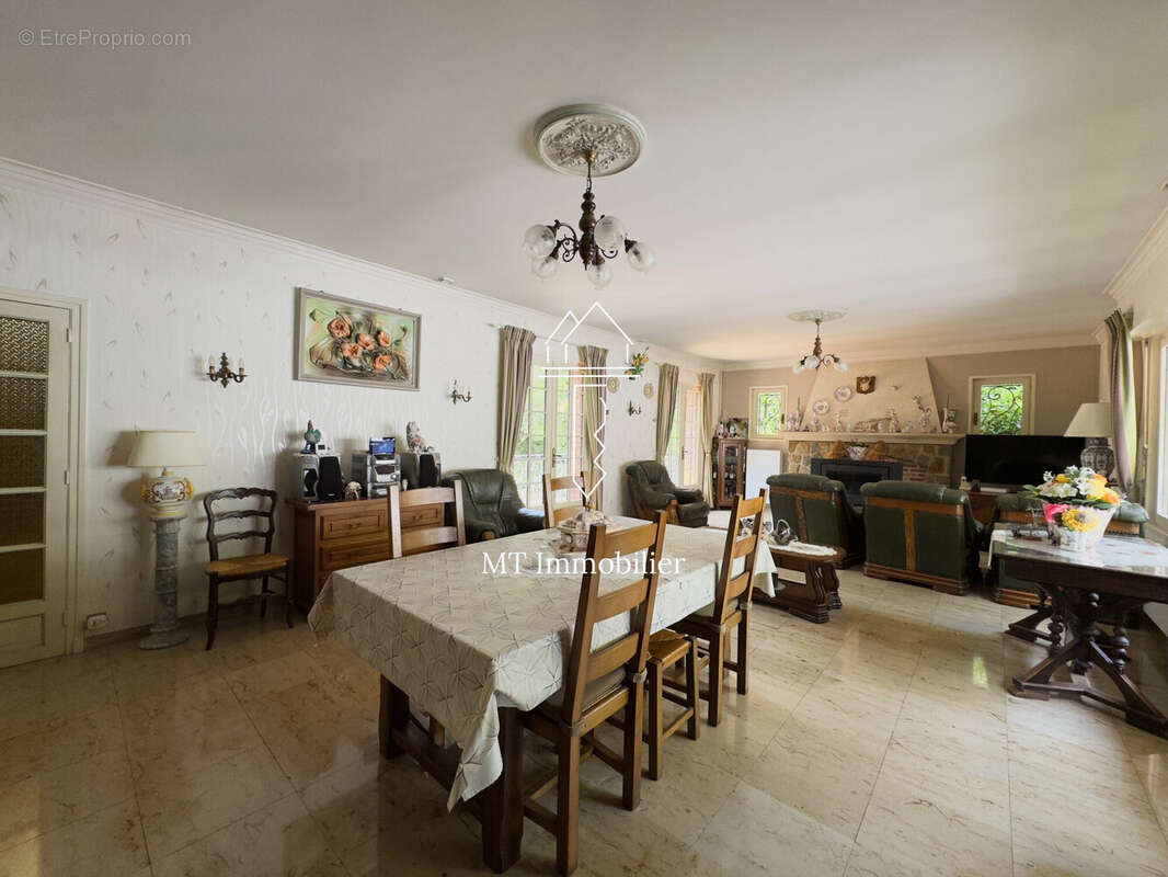 Maison 223 m² à Beaurainville  - photo 8