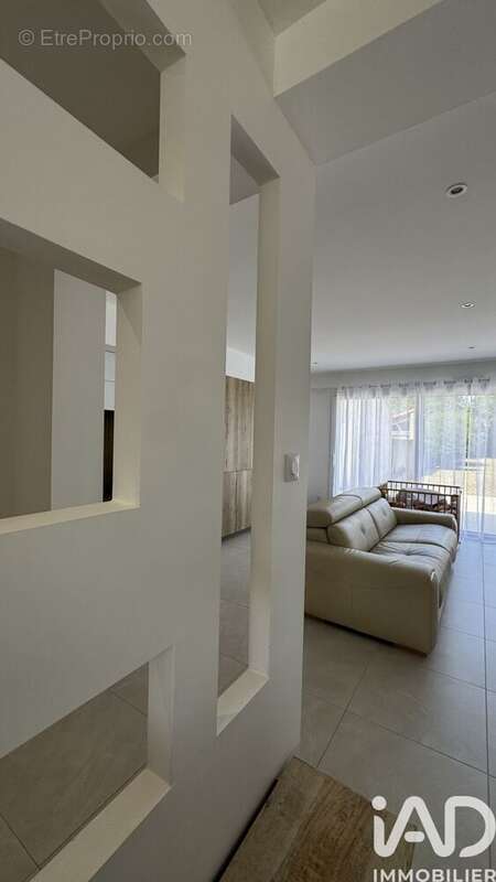 Maison 150 m² à Rochefort  - photo 6