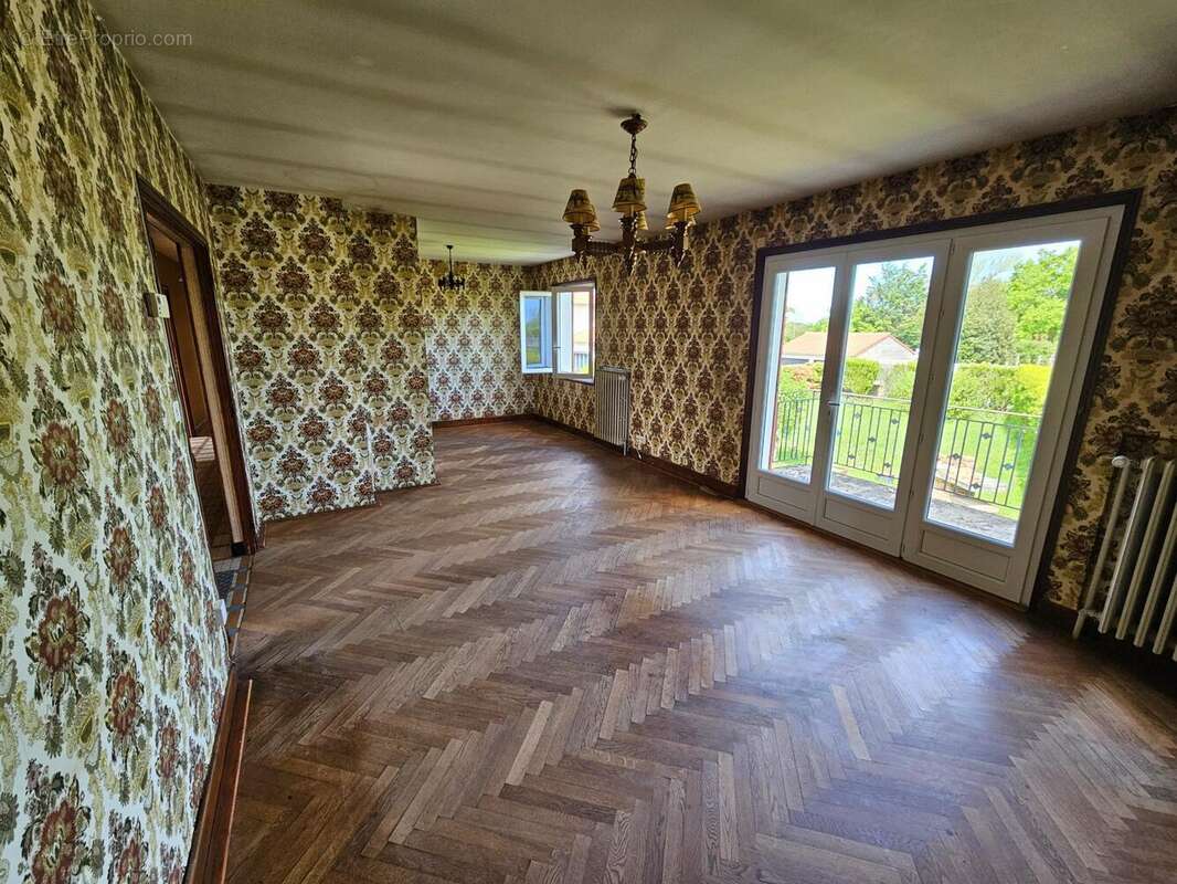 Photo 2 - Maison à VENDAT