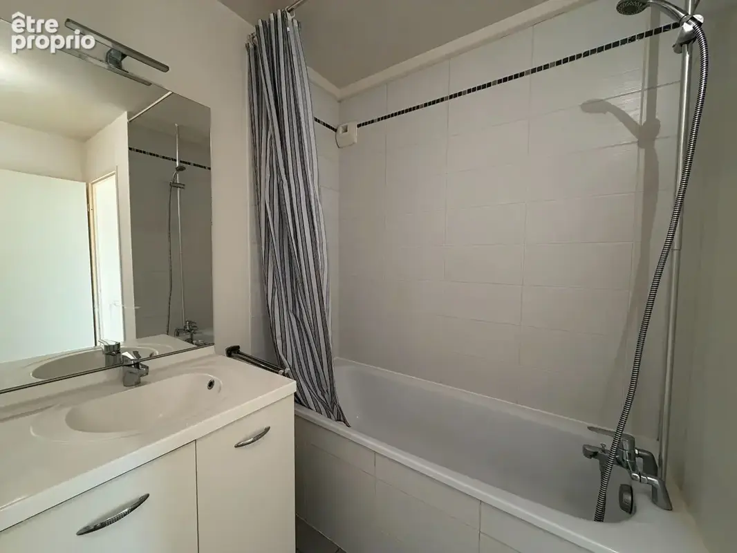 Appartement 3 pièces 59 m² à vendre à Royan (17200) - photo 11