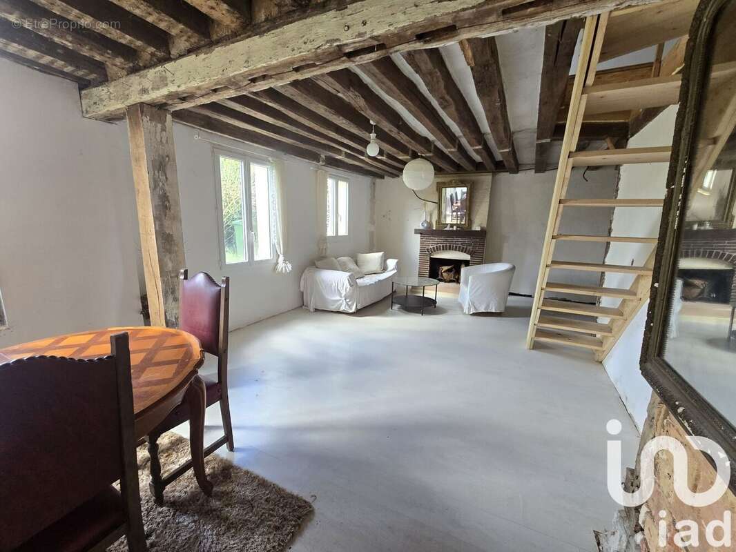 Maison 133 m² à Le Plessis-Dorin  - photo 2