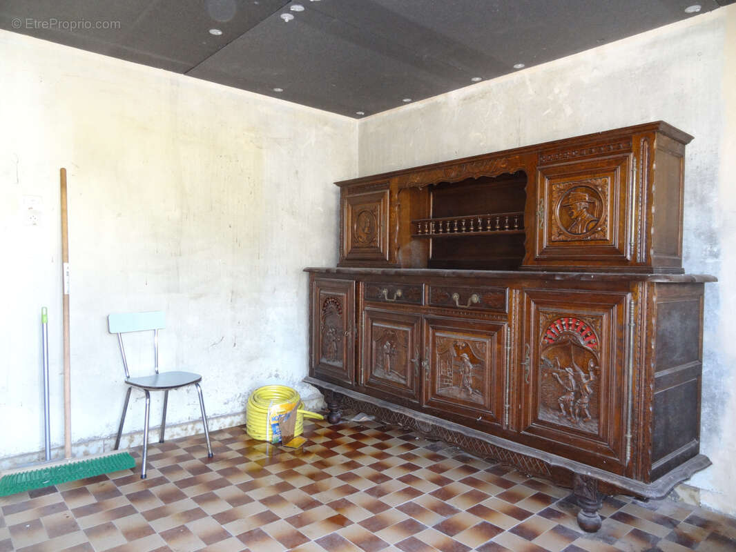 Maison à SAINT-NICOLAS-DU-PELEM