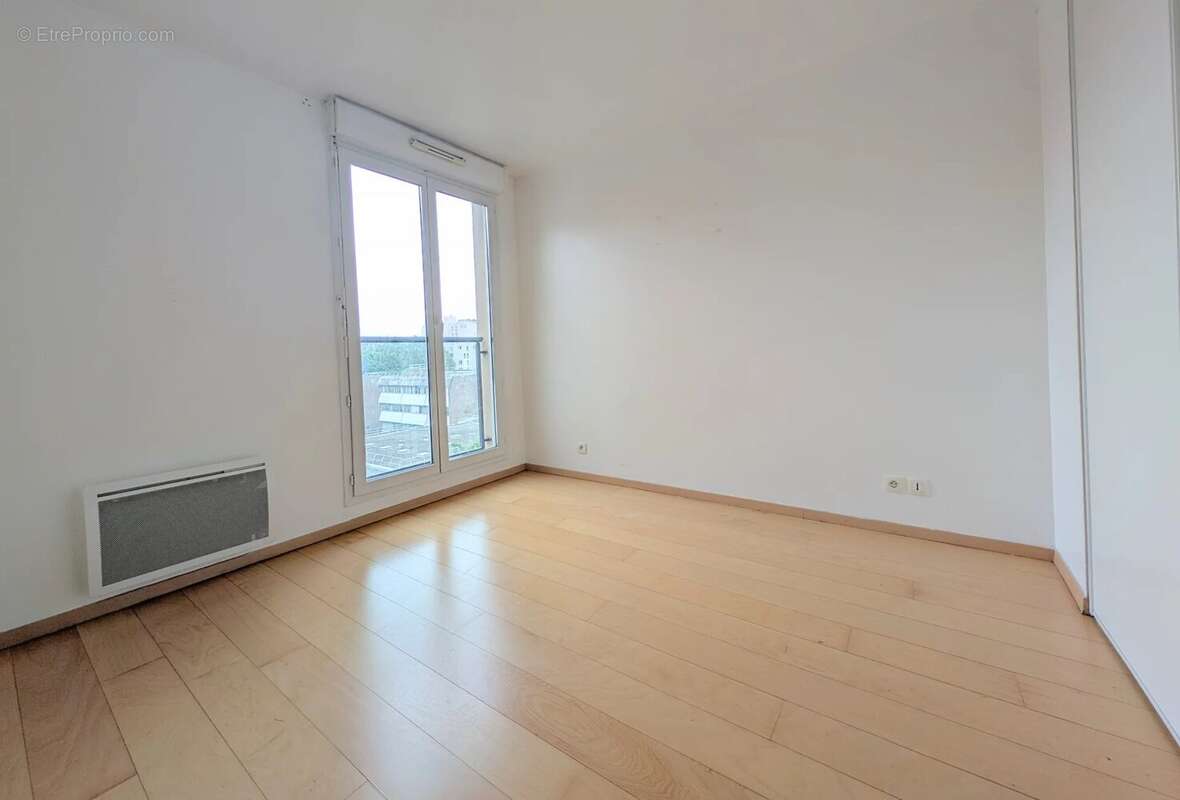 Appartement à IVRY-SUR-SEINE
