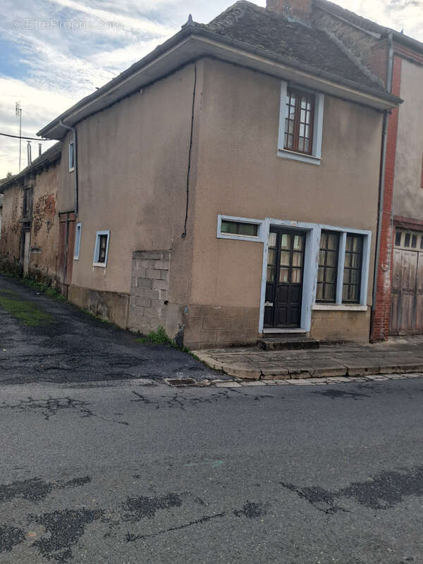 Maison à LUBERSAC