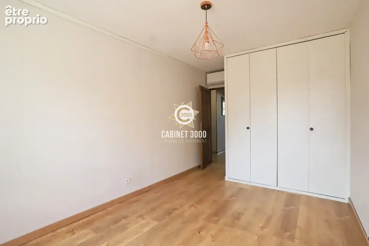 M2335 - TOULON OUEST - Appartement T3 de 77 m2 avec parking en sous-sol - photo 8