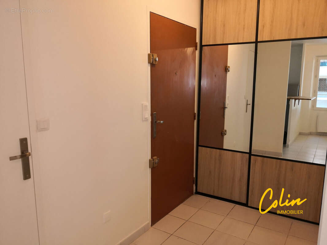 Appartement 129 m² à Marseille-3e  - photo 3
