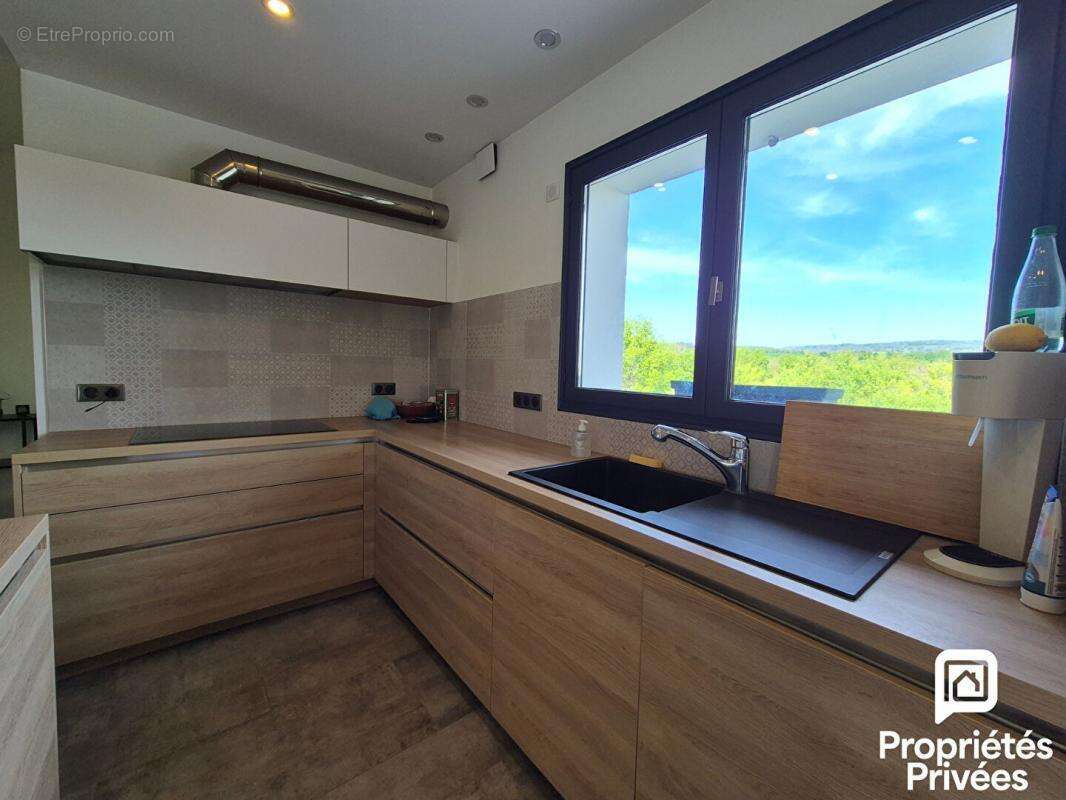 Savigny (74520) - Maison avec vue Mont Blanc - Terrain 4 689 m² - Calme absolu - photo 7