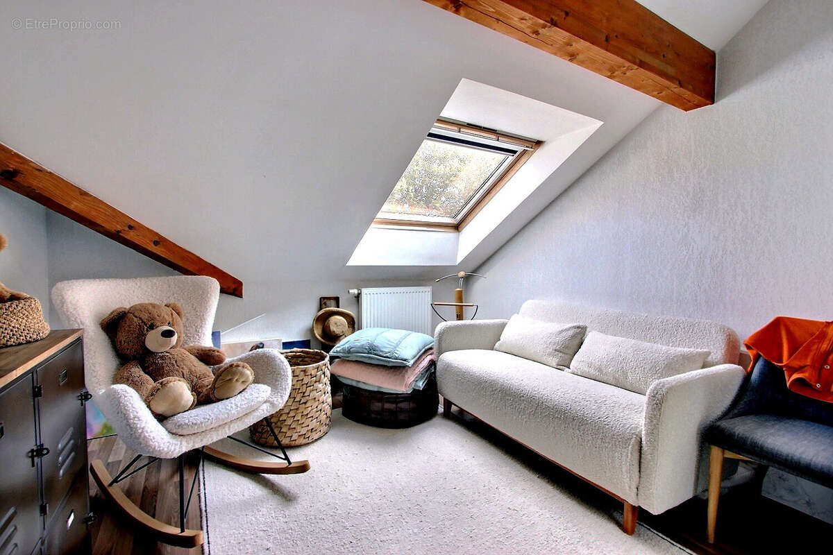 Appartement à POISY