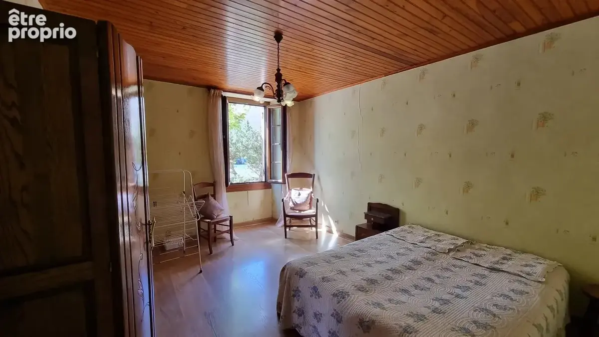Maison en pierre avec dépendances et 4,8 hectares — Gros potentiel entre Monségur et La Réole - photo 6
