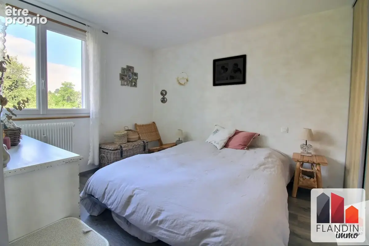 Appartement 3 pièces 71 m² à vendre à Saint-Genis-Laval (69230) - photo 6