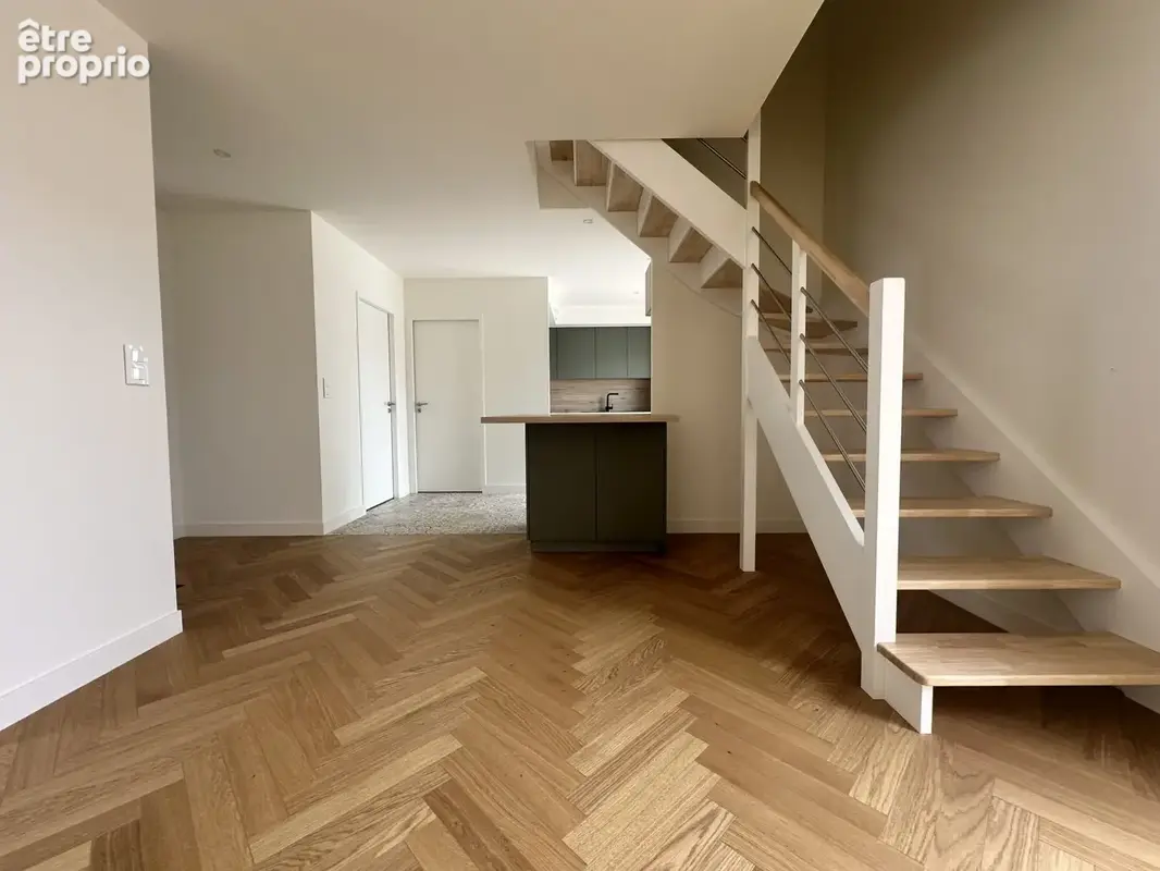 Maison 7 pièces 160 m² à vendre à La Rochelle (17000) - photo 2