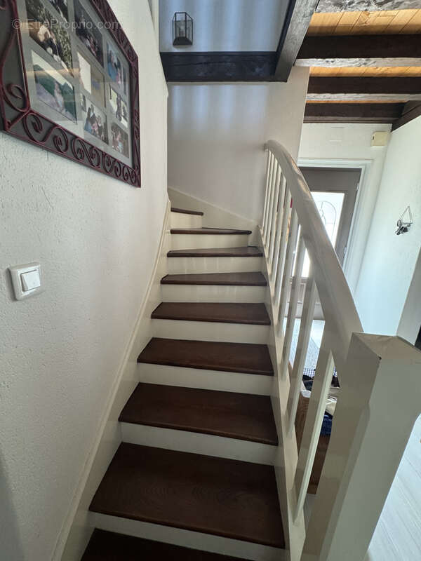 Maison à CENAC-ET-SAINT-JULIEN