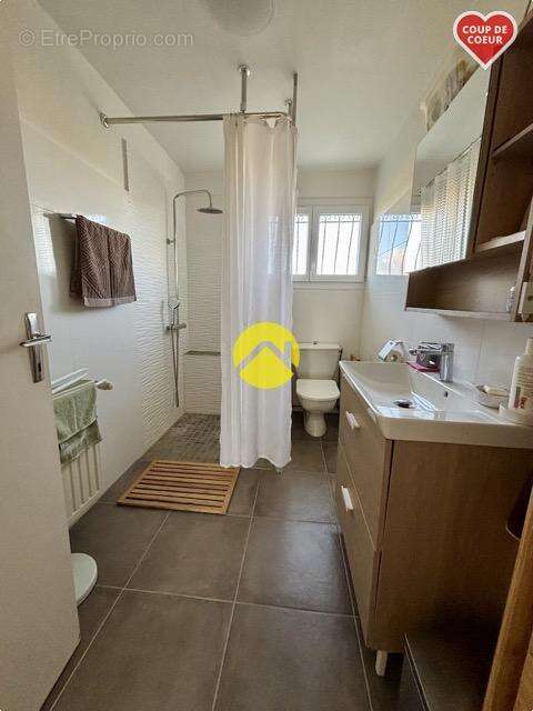 Maison à SAINTE-ALVERE