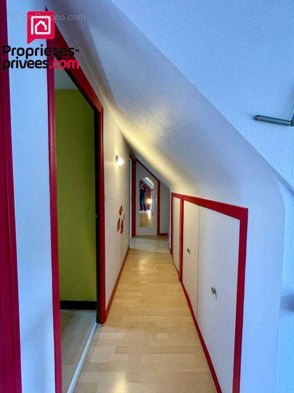 Maison à LA CHAPELLE-CARO