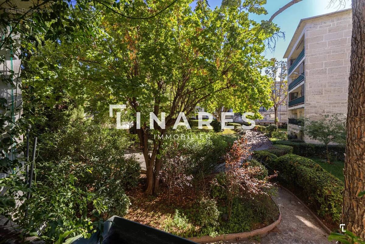 Appartement à MARSEILLE-12E