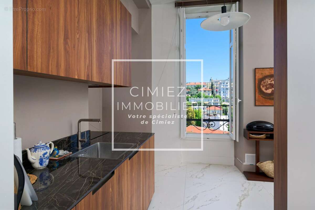Appartement à NICE