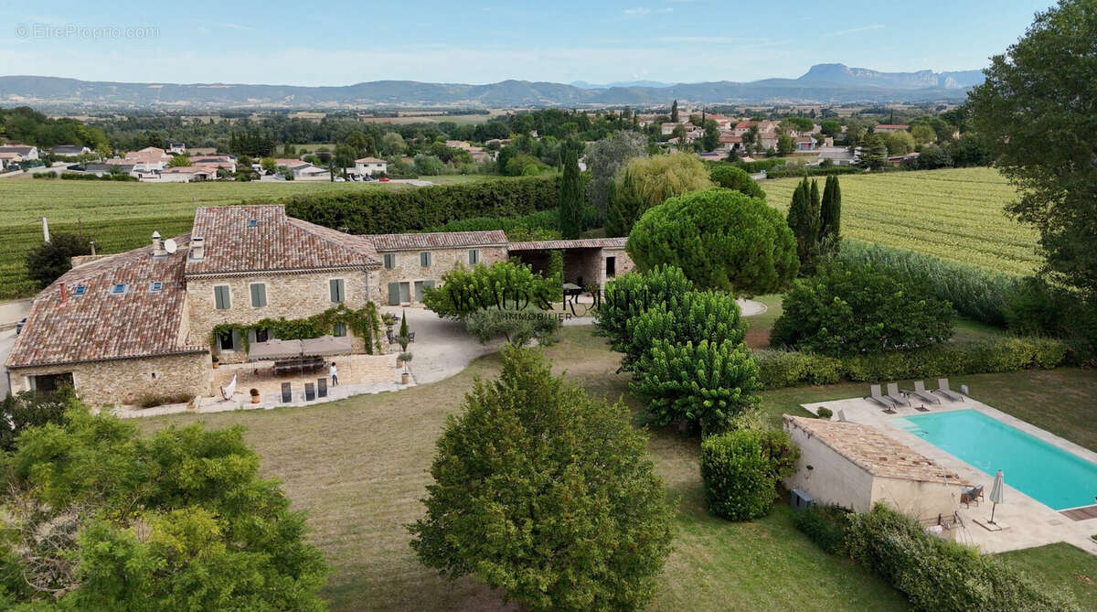 Maison à SAINT-GERVAIS-SUR-ROUBION
