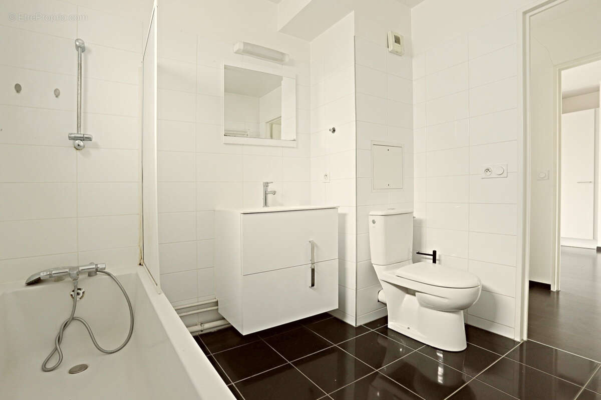 Appartement à ISSY-LES-MOULINEAUX