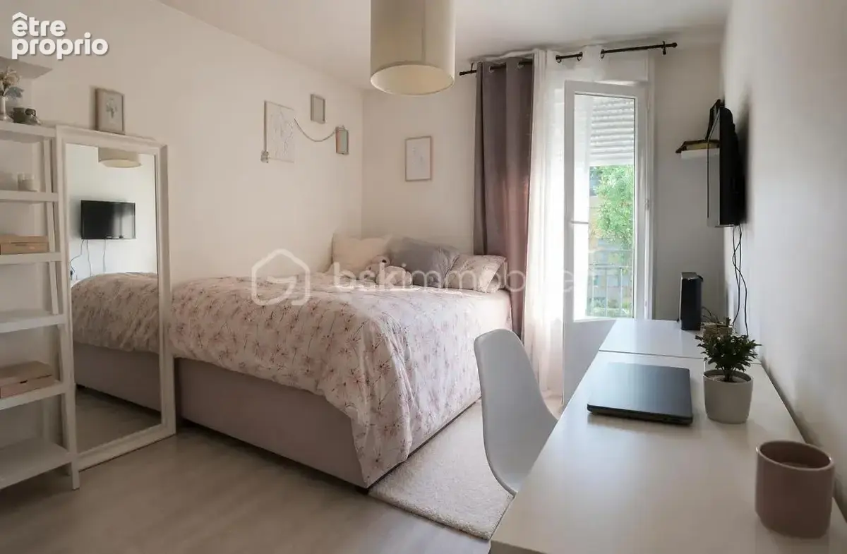 Résidence STANDING - Appartement 3P avec BALCON + 2 Parking s/sol - photo 5