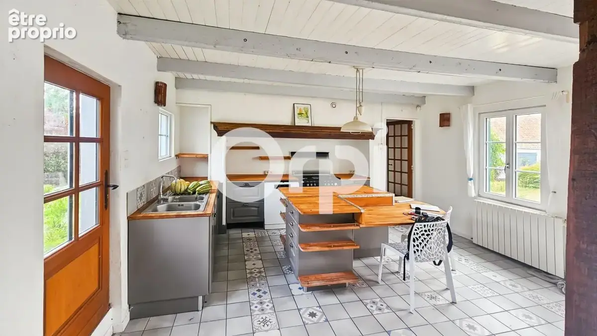 À vendre – fermette rénovée avec dépendances - photo 2