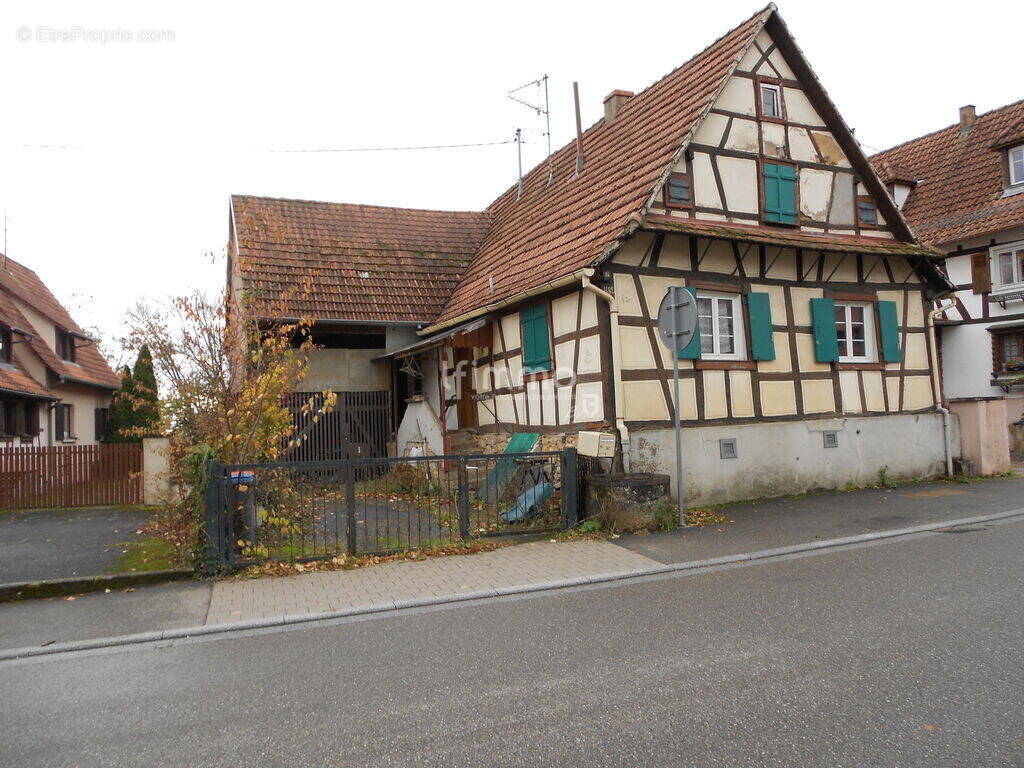 Maison à SURBOURG