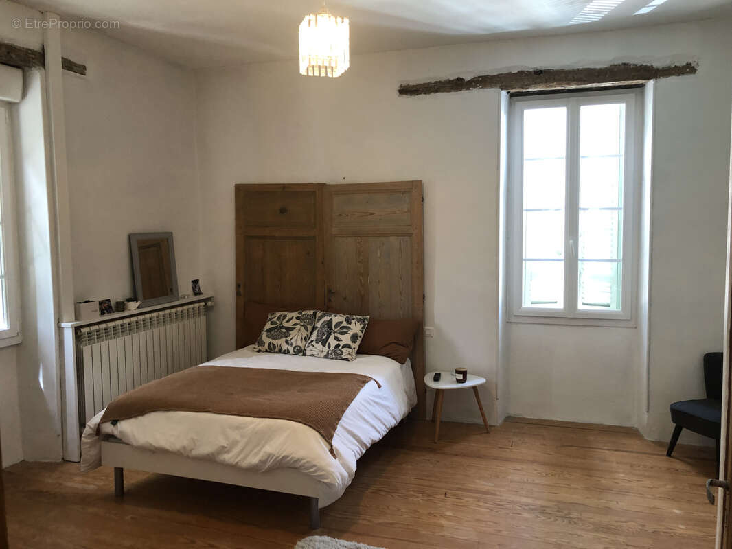 Maison à LABARRERE