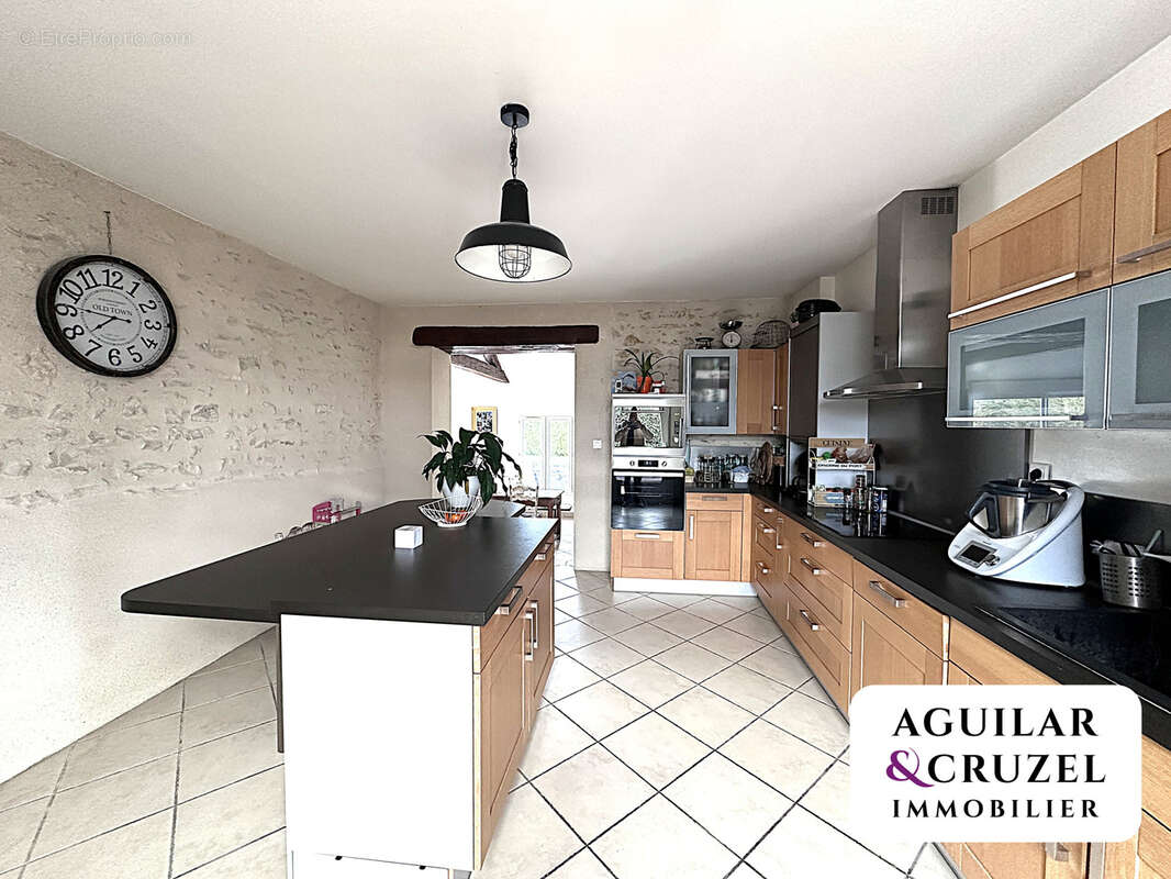 Maison à SAINT-DOULCHARD