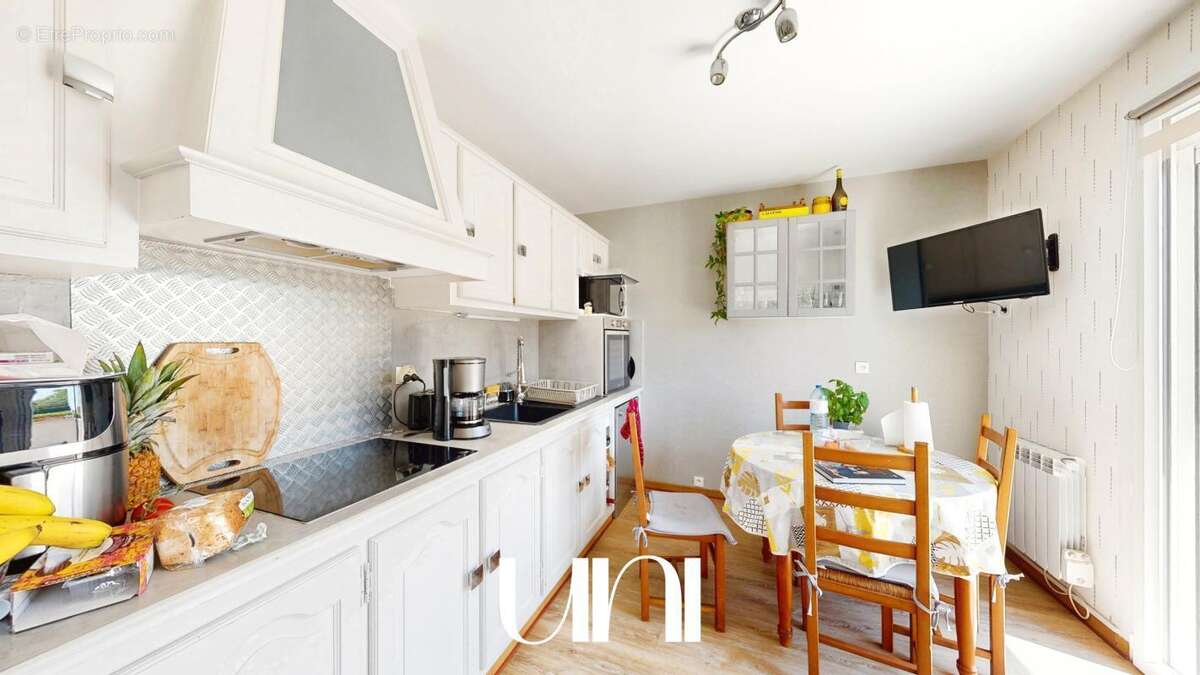 Maison 7pièces de 139m2 sur un terrain de 625m2 - Grandcamp-Maisy - photo 3