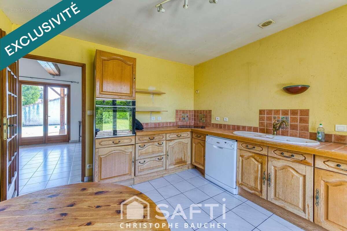Maison 131 m² à Saint-Remy  - photo 6