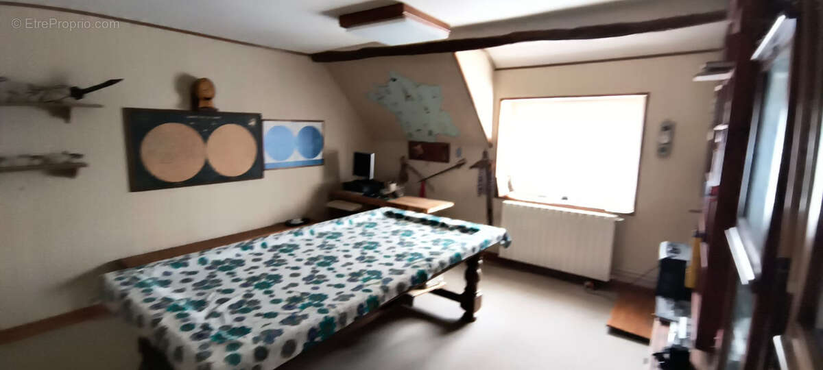 Maison à LORMES