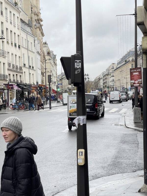 Autre à PARIS-4E