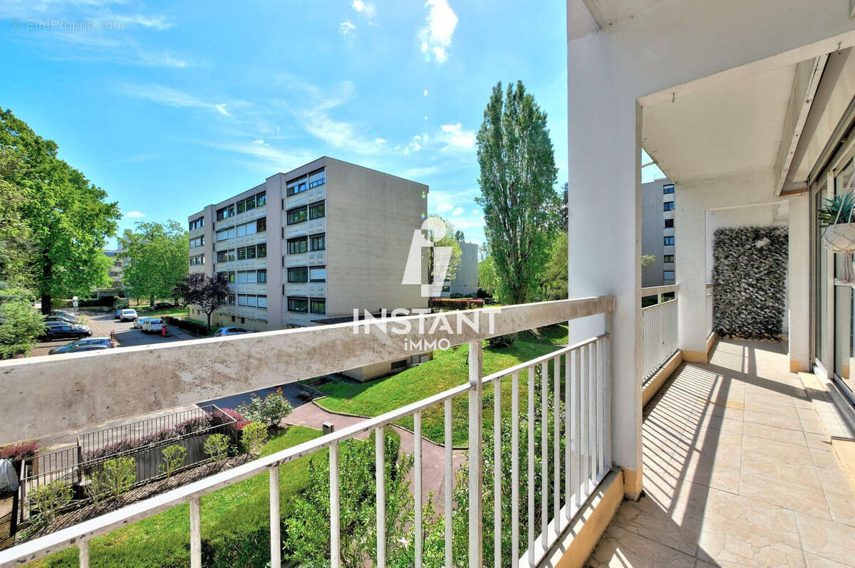 Appartement à LIMEIL-BREVANNES
