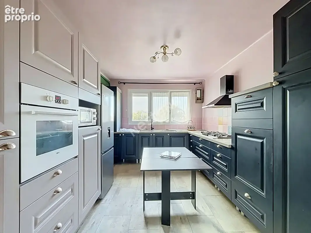 Appartement 4 pièces- 3 chambres à vendre à Rezé, proche transports et écoles - photo 2