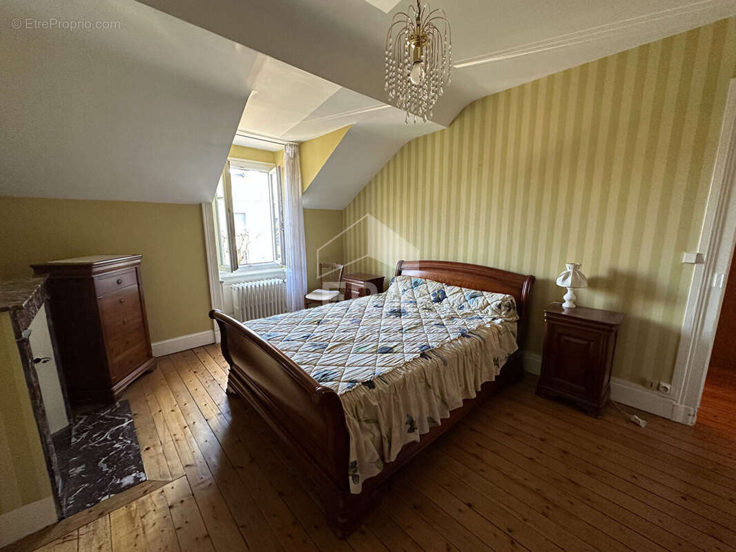 Maison à CHATEAUROUX