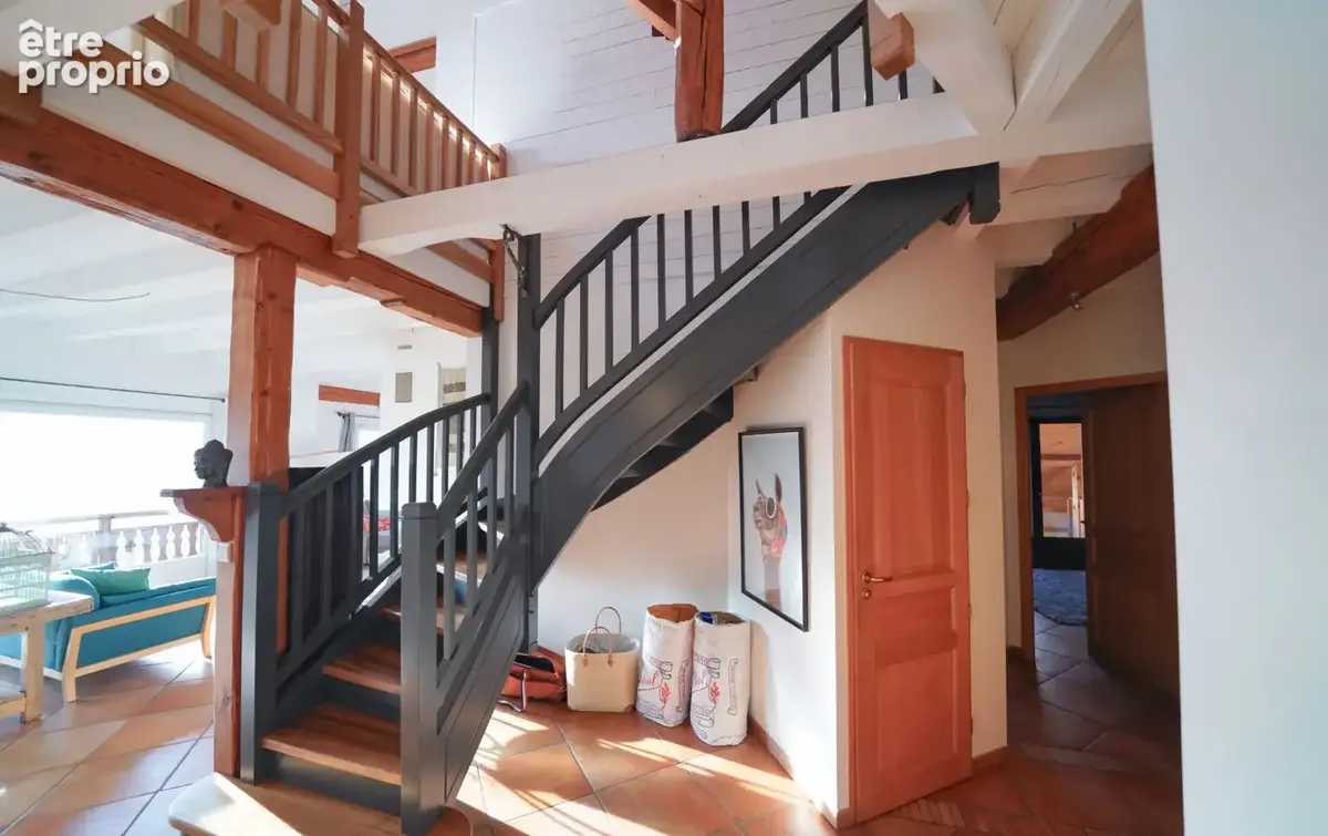 Chalet 330 m2 aux portes d'Annecy et des Aravis - photo 7