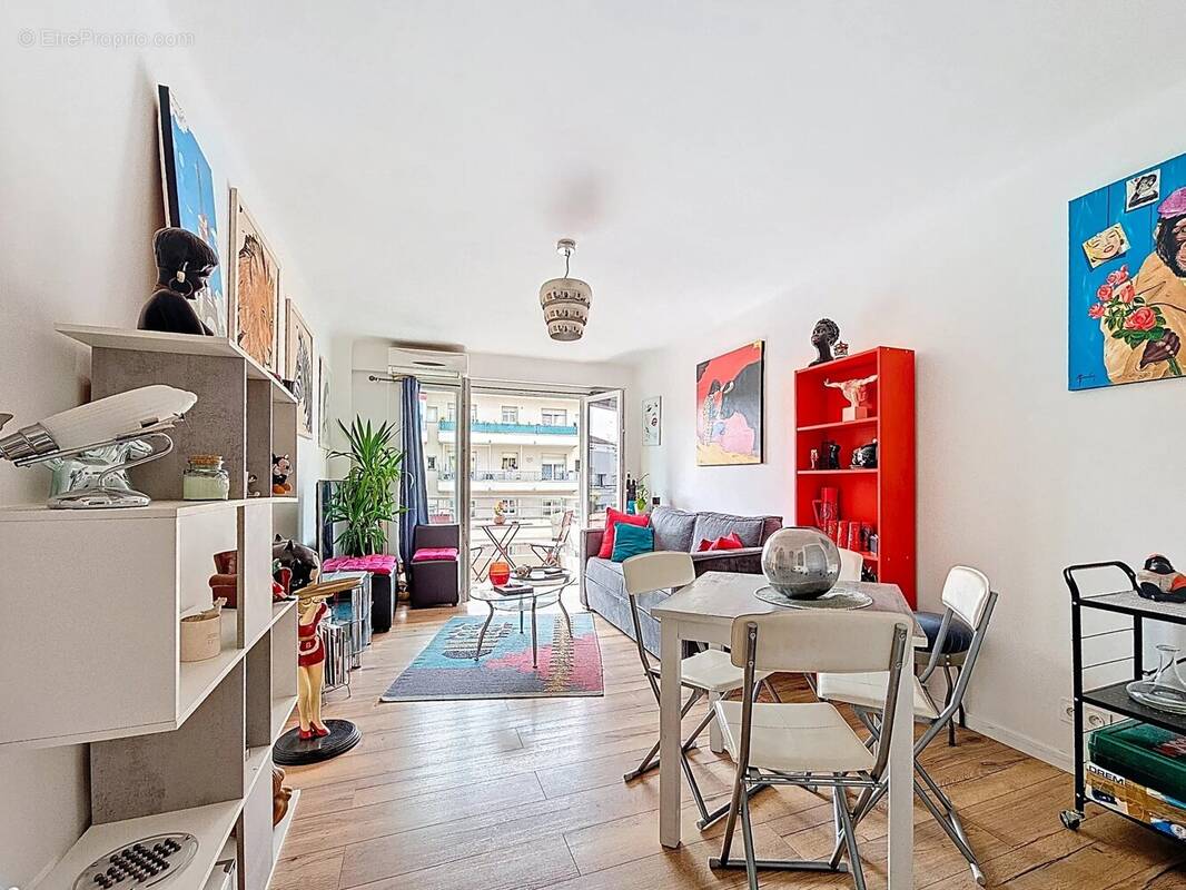 Appartement à CANNES