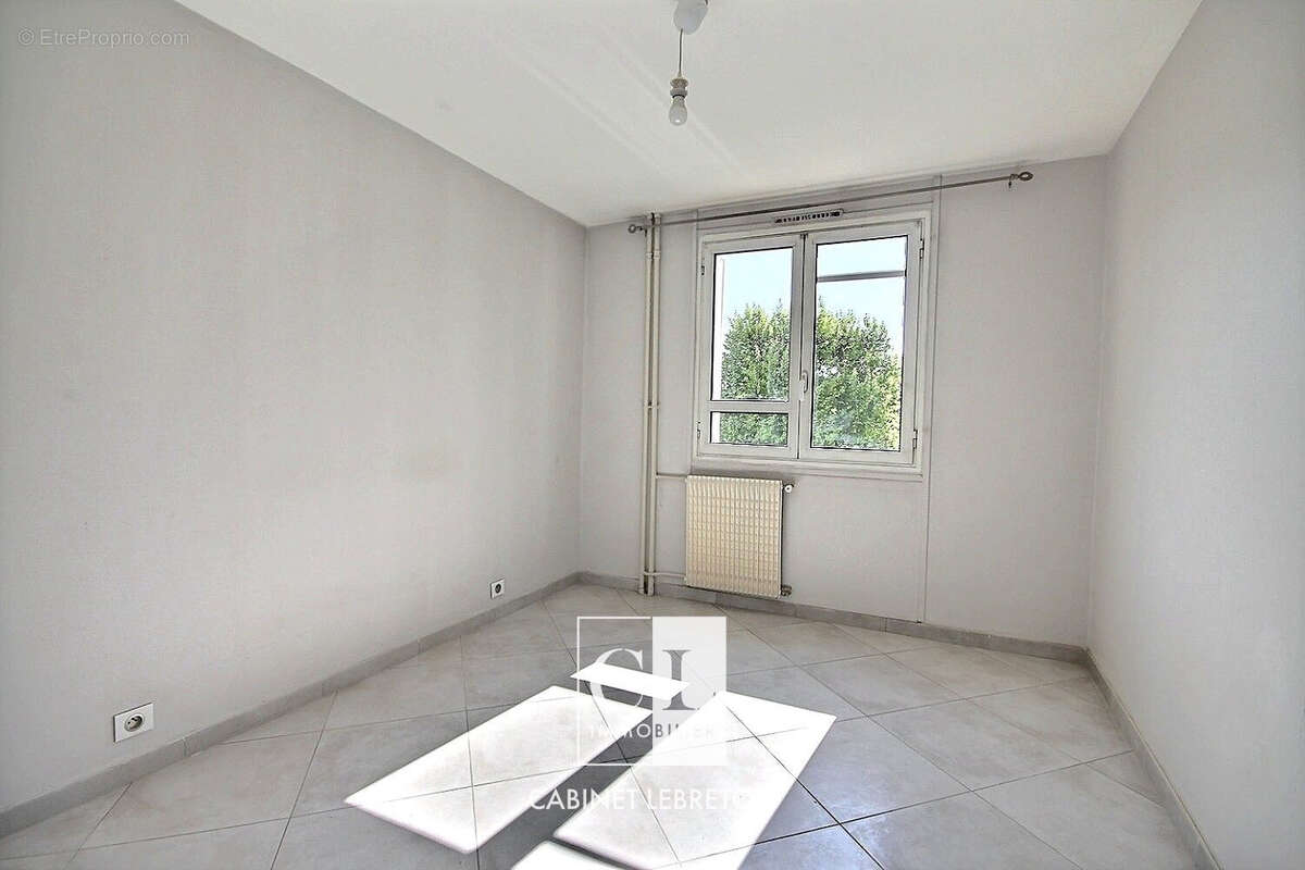 Appartement à MARSEILLE-10E