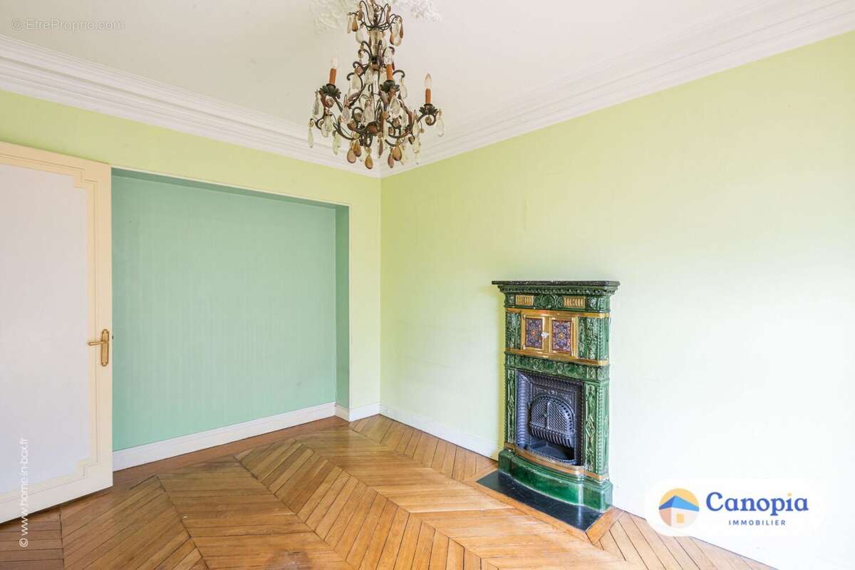 Appartement à BOURG-LA-REINE