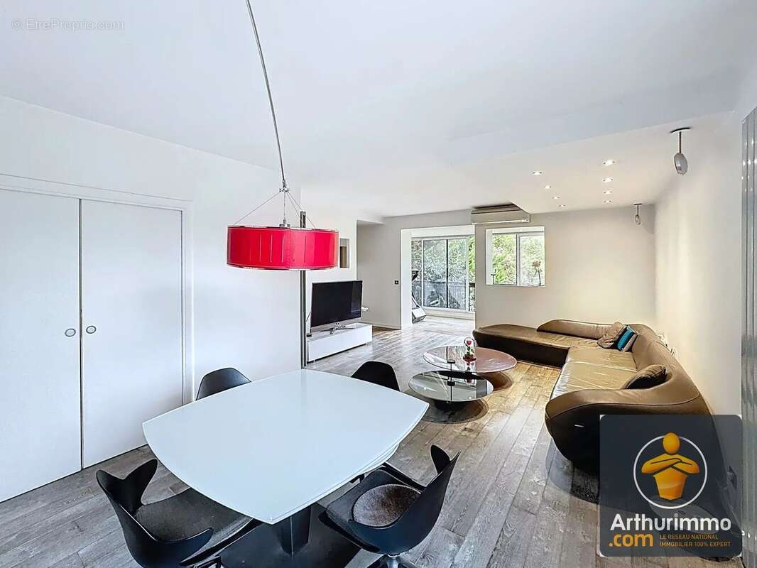 Maison à LIMEIL-BREVANNES