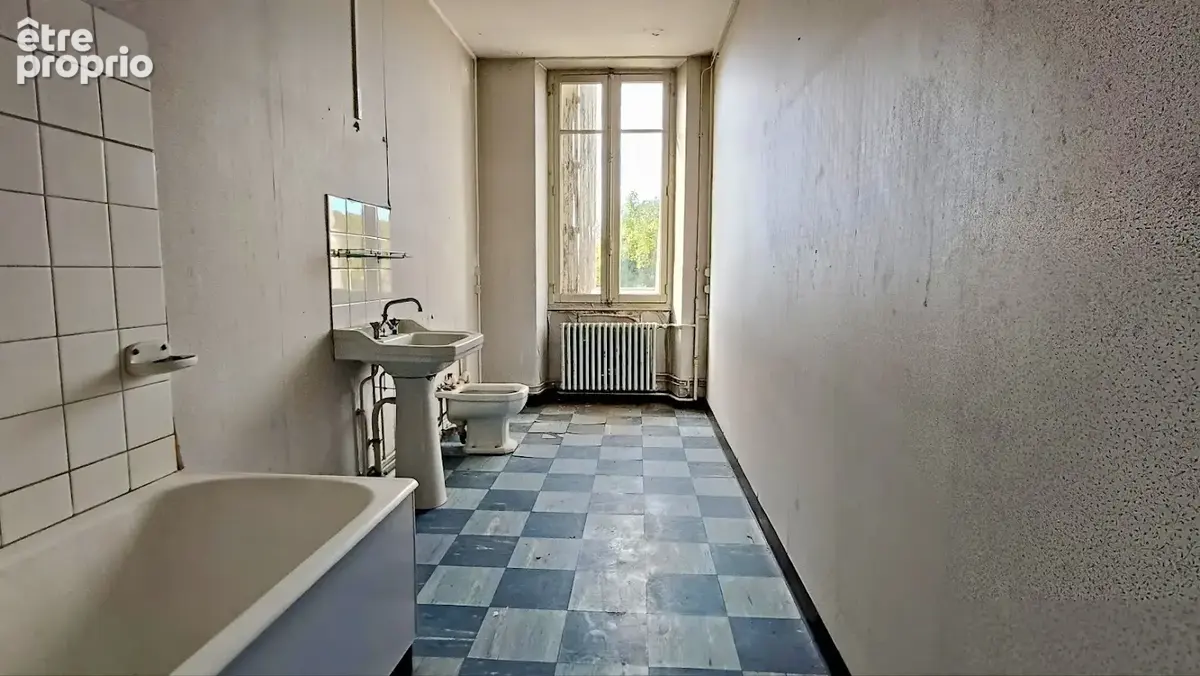 MIRAMBEAU CENTRE   Ancienne Poste : créez votre immeuble de rapport - photo 14